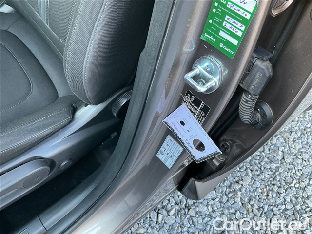  Hyundai  Tucson Tuc 1.6TGDI 132 Freedom 4x4 AT #16