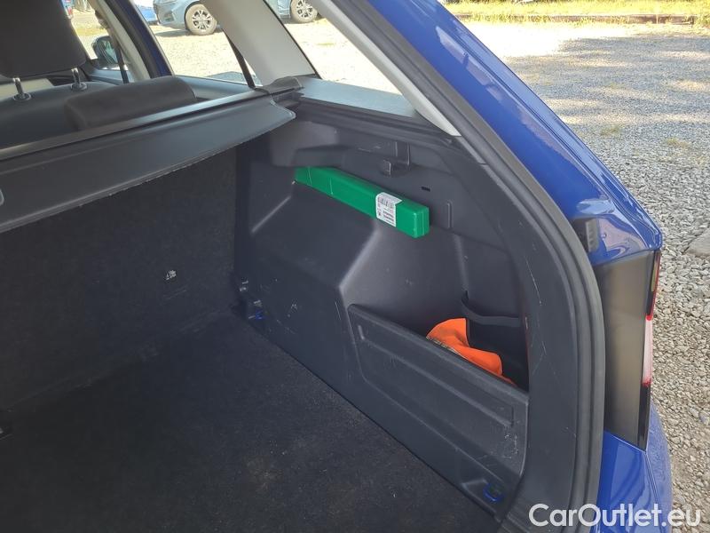  Skoda  Fabia  Combi (2015)  Com.1.0TSI 70 Ambition #17