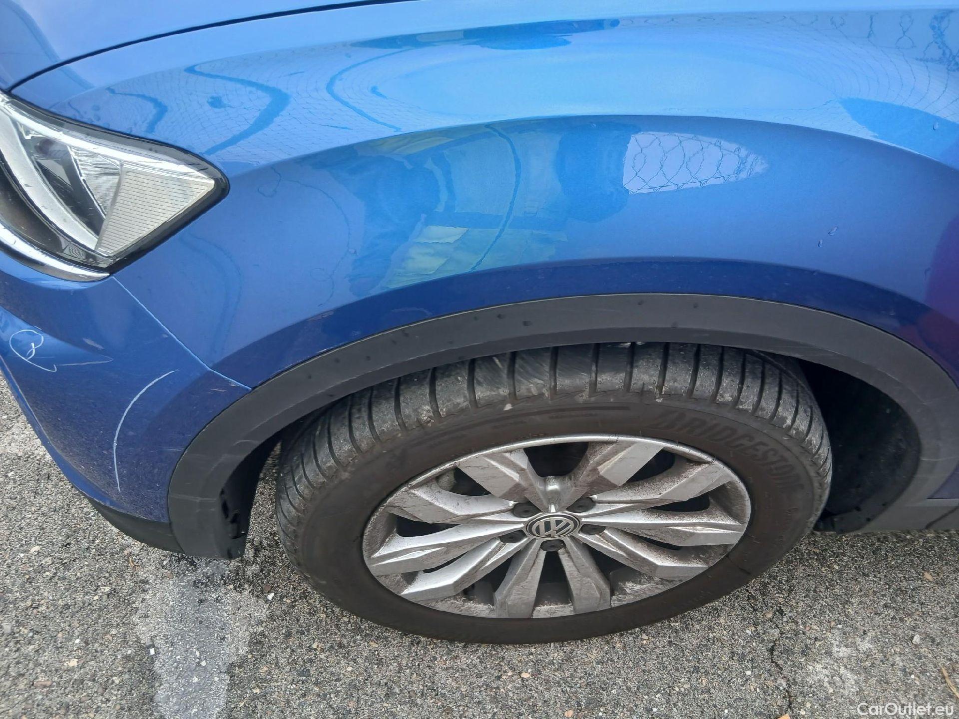  Volkswagen  T-ROC VOLKSWAGEN  / 2017 / 5P / todoterreno Advance 1.0 TSI 85kW (115CV) #10