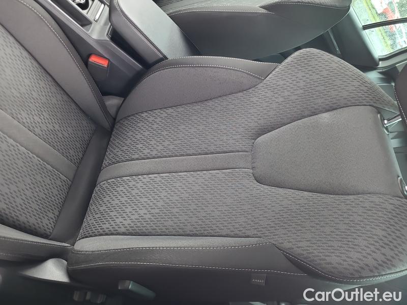  Skoda  Octavia  Combi (NX3)(2020) Oct.Combi 2.0TDI 110 Style AT #9