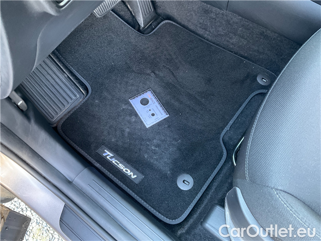  Hyundai  Tucson Tuc 1.6TGDI 132 Freedom 4x4 AT #19