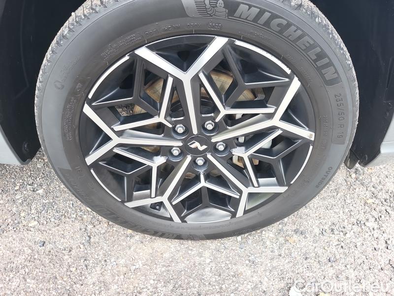  Hyundai  Tucson   (NX)(2020) Tuc.1.6PHEV 195 NLStyle 4x4 AT #2