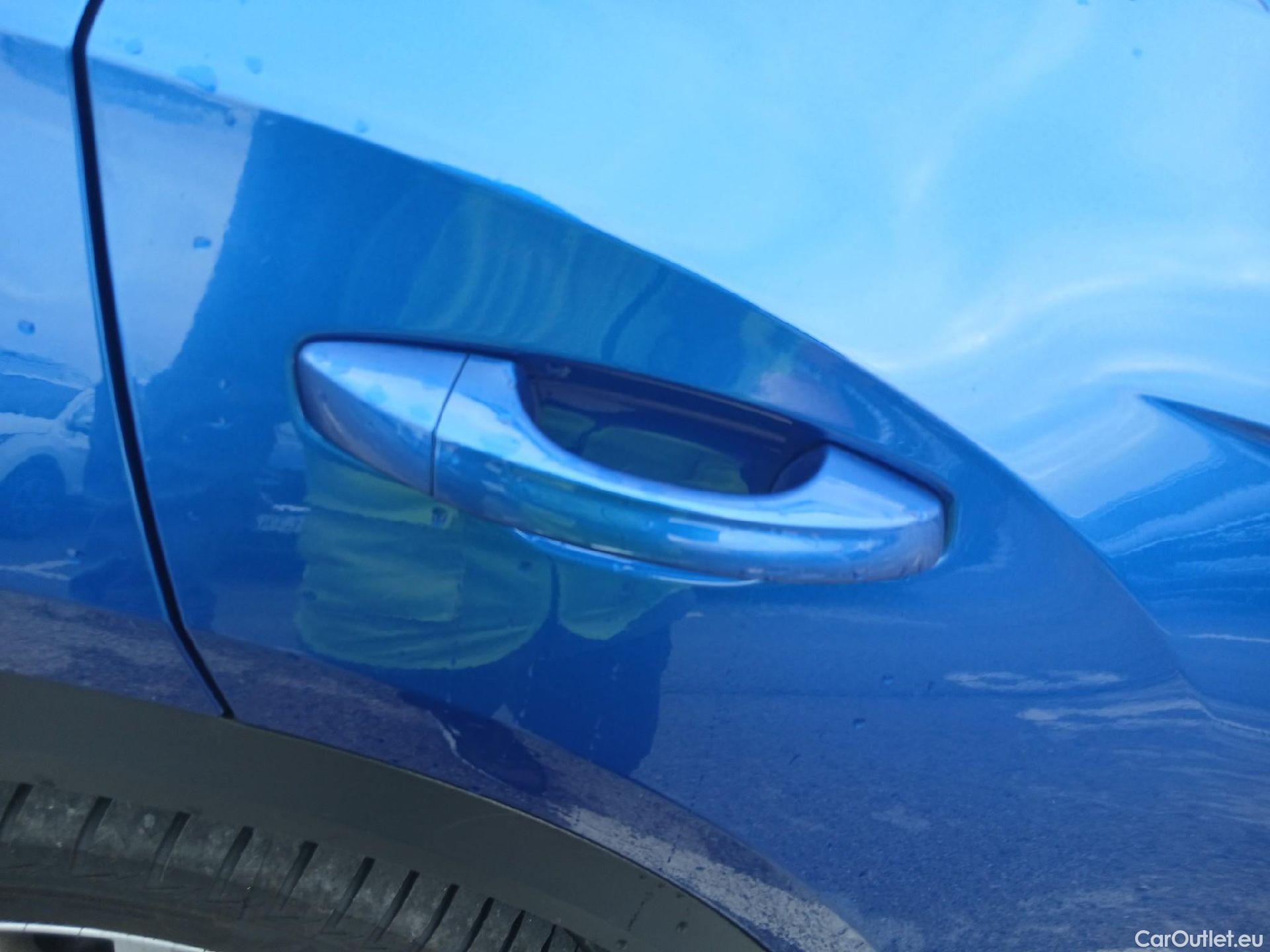  Volkswagen  T-ROC VOLKSWAGEN  / 2017 / 5P / todoterreno Advance 1.0 TSI 85kW (115CV) #20