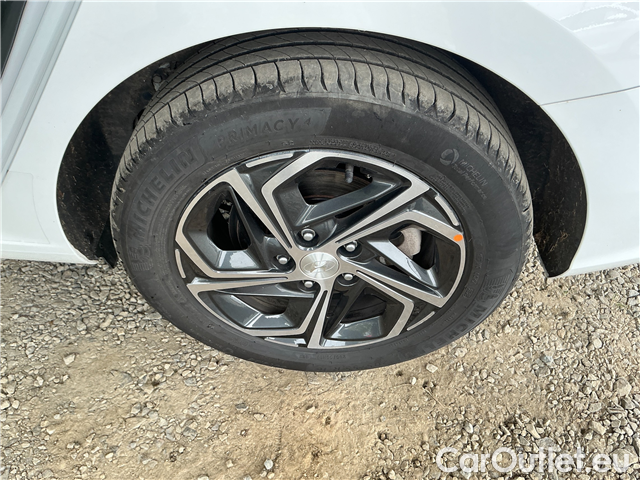  Hyundai  i30  kom.1.0TGDI Family Comf #1