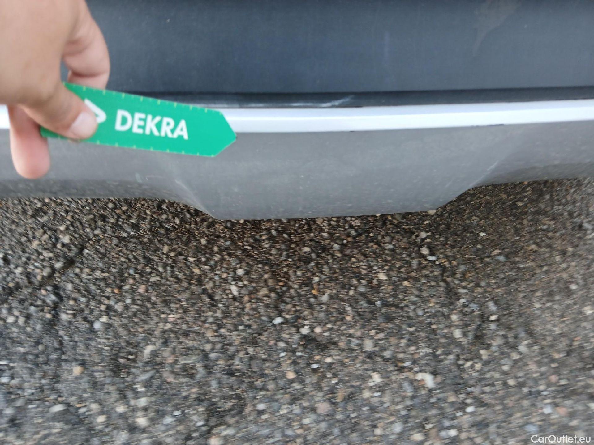  KIA  XCeed KIA  / 2019 / 5P / todoterreno 1.0 T-GDi Drive 88kW (120CV) #18