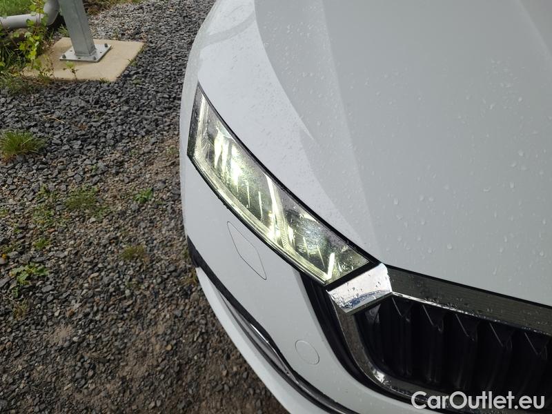  Skoda  Octavia  Combi (NX3)(2020) Oct.Combi 2.0TDI 110 Style AT #2