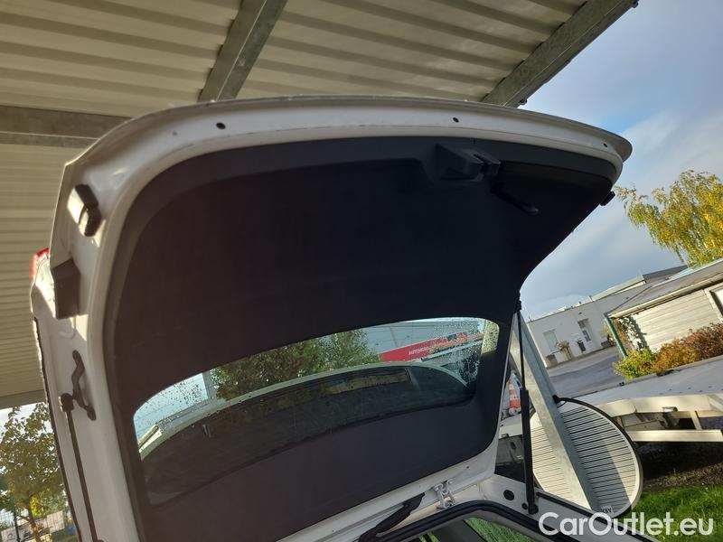  Skoda  Octavia  Combi (NX3)(2020) Oct.Combi 1.5TSI 110 Style #12