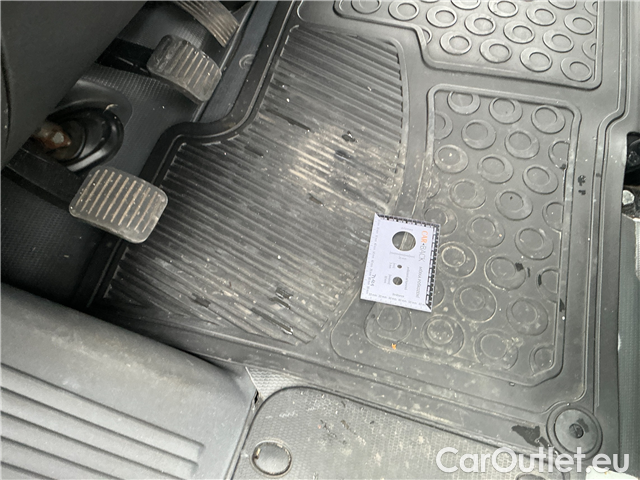  Peugeot  Boxer  F.2.2HDI 4350 L4H2 Act. #42