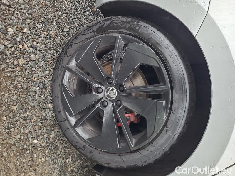  Skoda  Octavia  Lim. (NX3)(2020) Oct. 2.0TDI 147 RS 4x4 AT #7