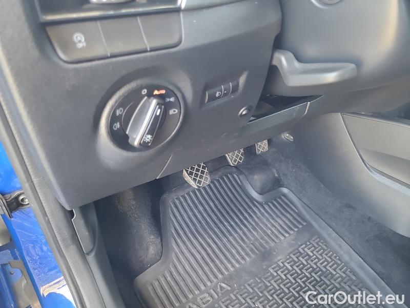  Skoda  Fabia  Combi (2015)  Com.1.0TSI 70 Ambition #12