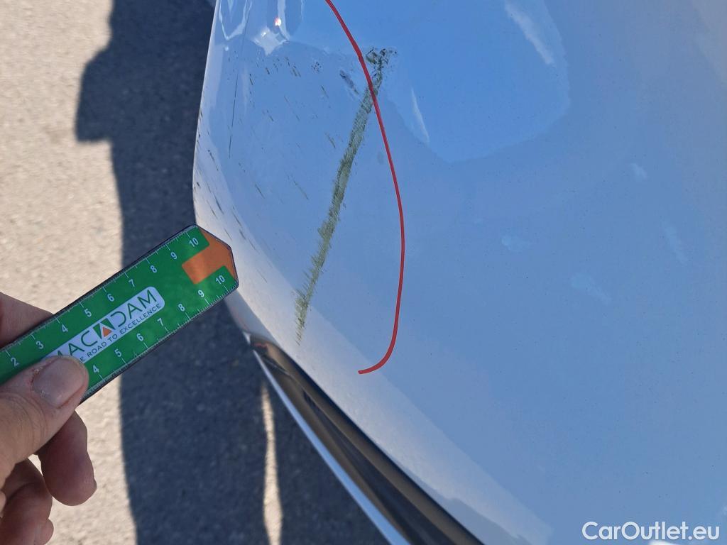  Hyundai   Ioniq HYUNDAI / 2019 / 5P / berlina con portón 1.6 GDI PHEV Klass DCT #25