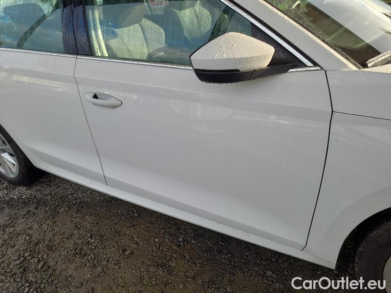  Skoda  Octavia  Combi (NX3)(2020) Oct.Combi 1.5TSI 110 Style #9