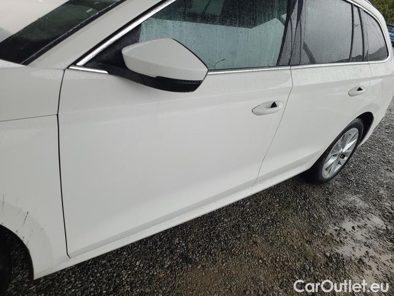  Skoda  Octavia  Combi (NX3)(2020) Oct.Combi 2.0TDI 85 Style #5