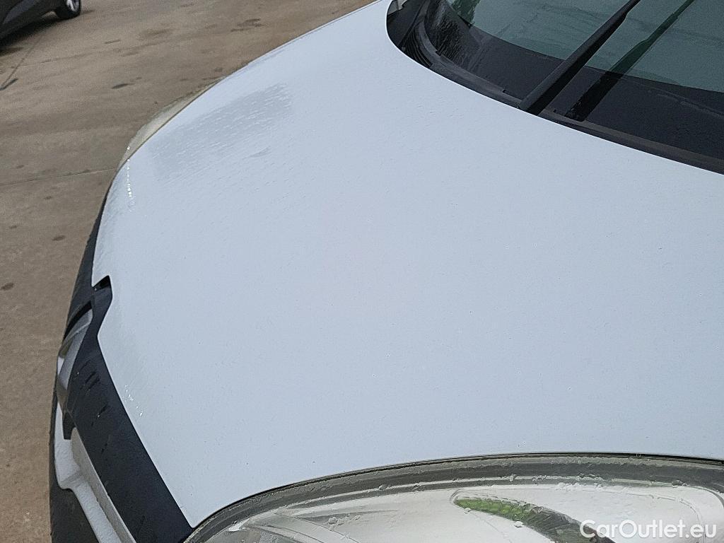  Renault  Kangoo RENAULT  Furgón/2013/4P/furgón derivado de turismo Profesional Maxi 5p dCi 81 kW (110 CV) #19