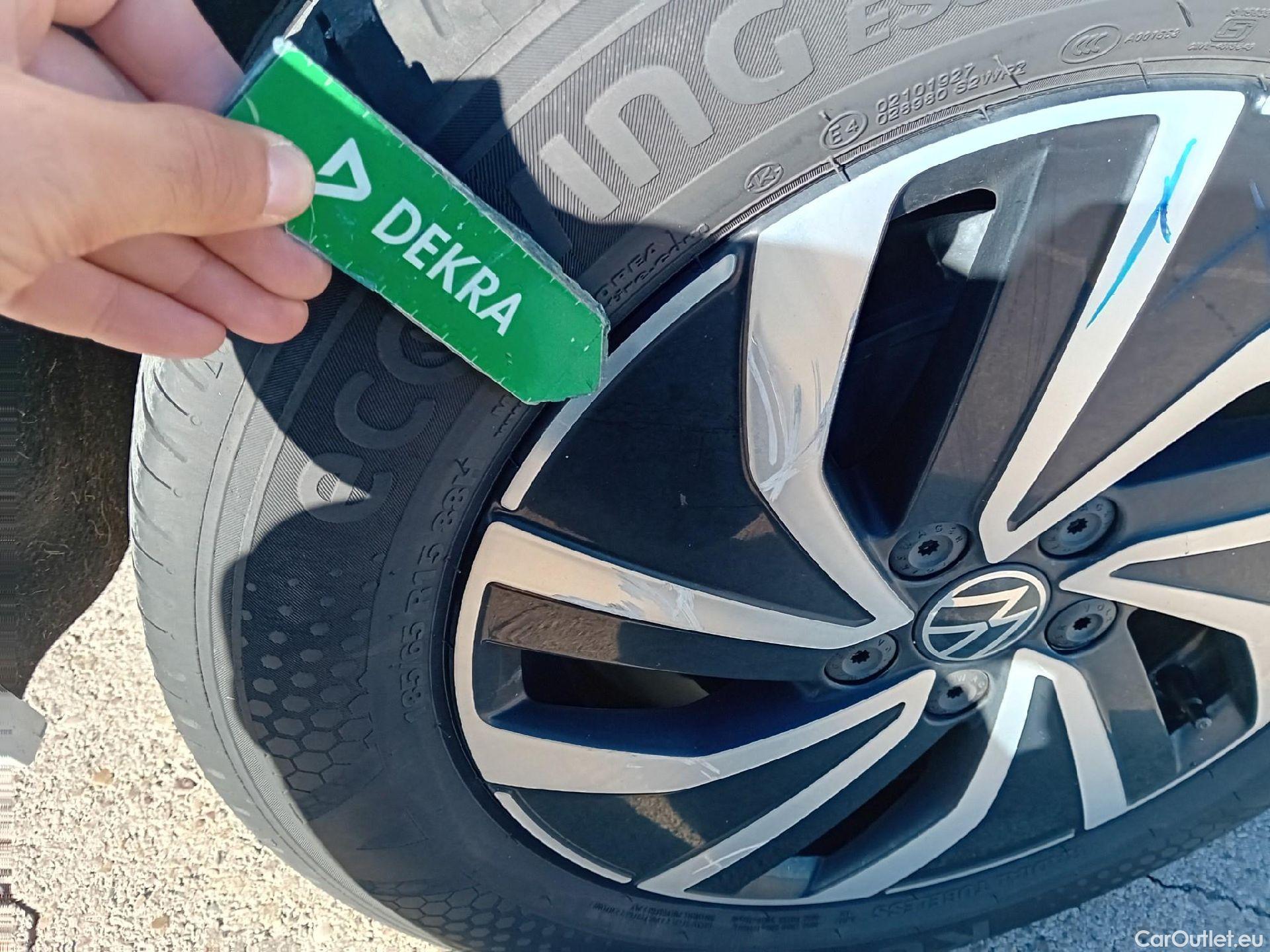  Volkswagen  Polo VOLKSWAGEN  / 2021 / 5P / berlina con portón Life 1.0 TSI 70kW (95CV) #11