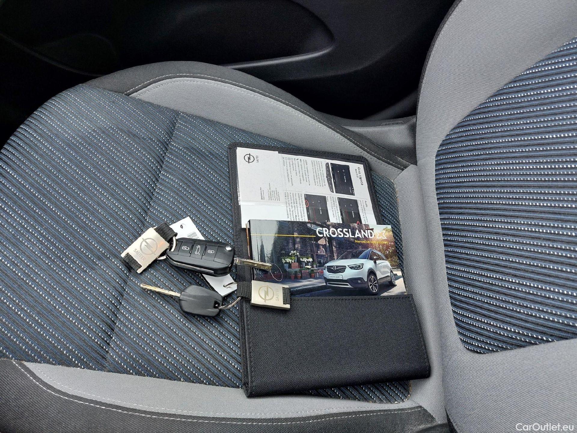  Opel  Crossland OPEL  X / 2017 / 5P / todoterreno 1.2 81kW Design Line 120 Aniversario S/S #1