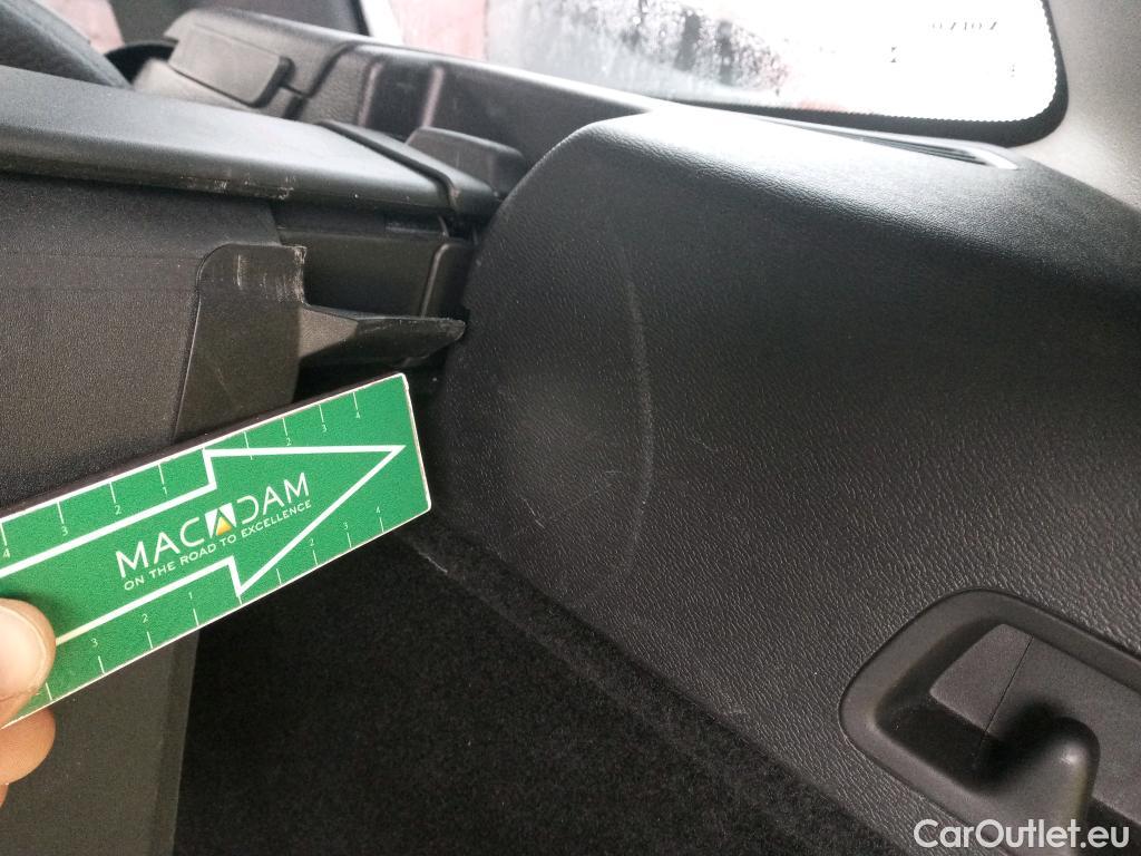  Volvo  XC60 VOLVO  / 2017 / 5P / todoterreno 2.0 T6 AWD Recharge Inscription Auto #27