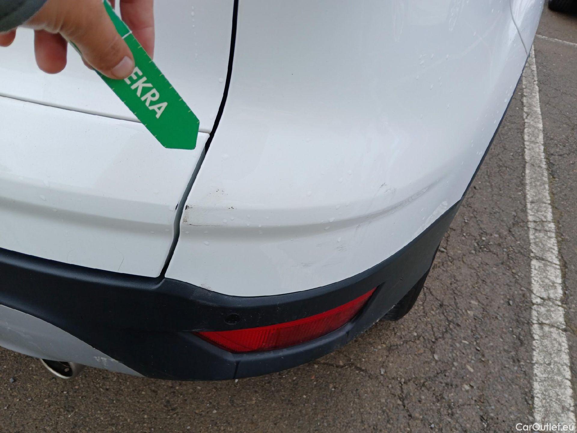  Ford  Kuga FORD  / 2016 / 5P / todoterreno 1.5 EcoBoost 88kW 4x2 Trend+ (CX) #35