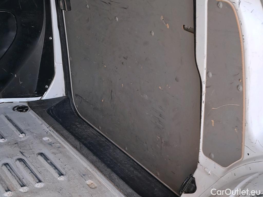  Volkswagen  Transporter VOLKSWAGEN  / 2015 / 4P / furgón Business Corto TN 2.0TDI 75kW(102CV) BMT #12