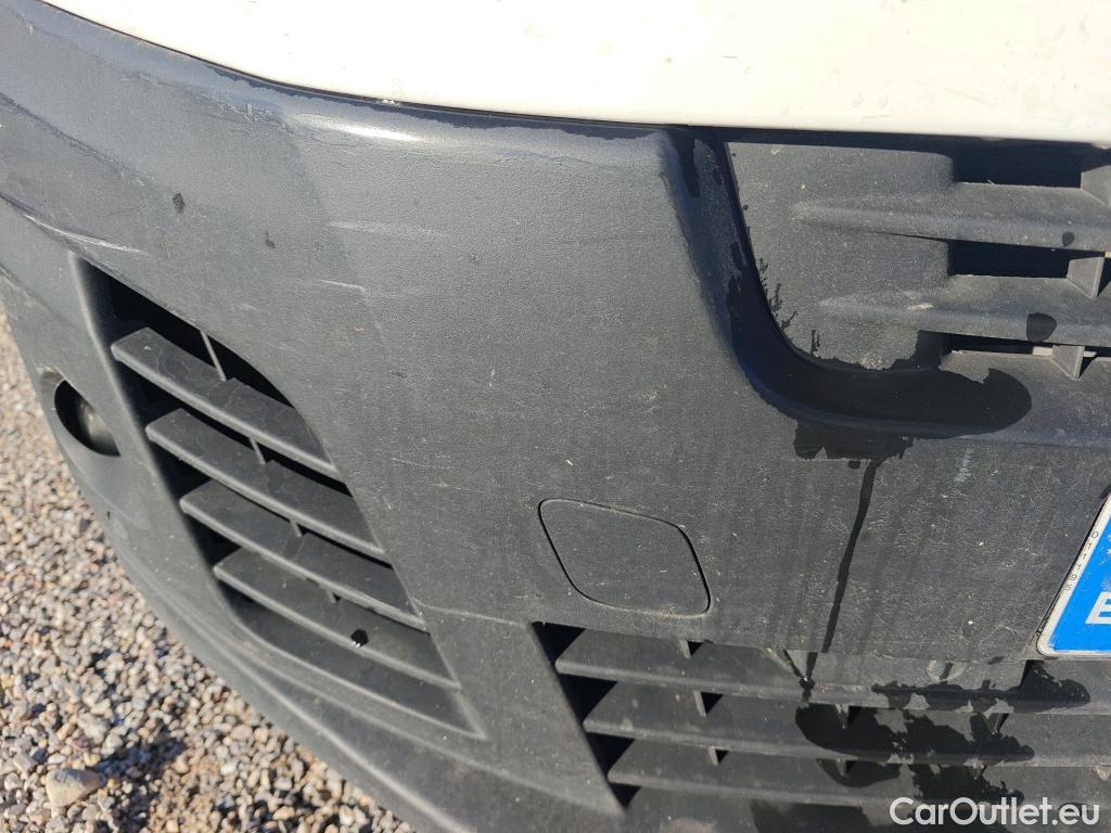  Peugeot  Expert PEUGEOT  / 2016 / 4P / furgón Furgón Premium 2.0 BlueHDi 120 EAT8 Stan #51