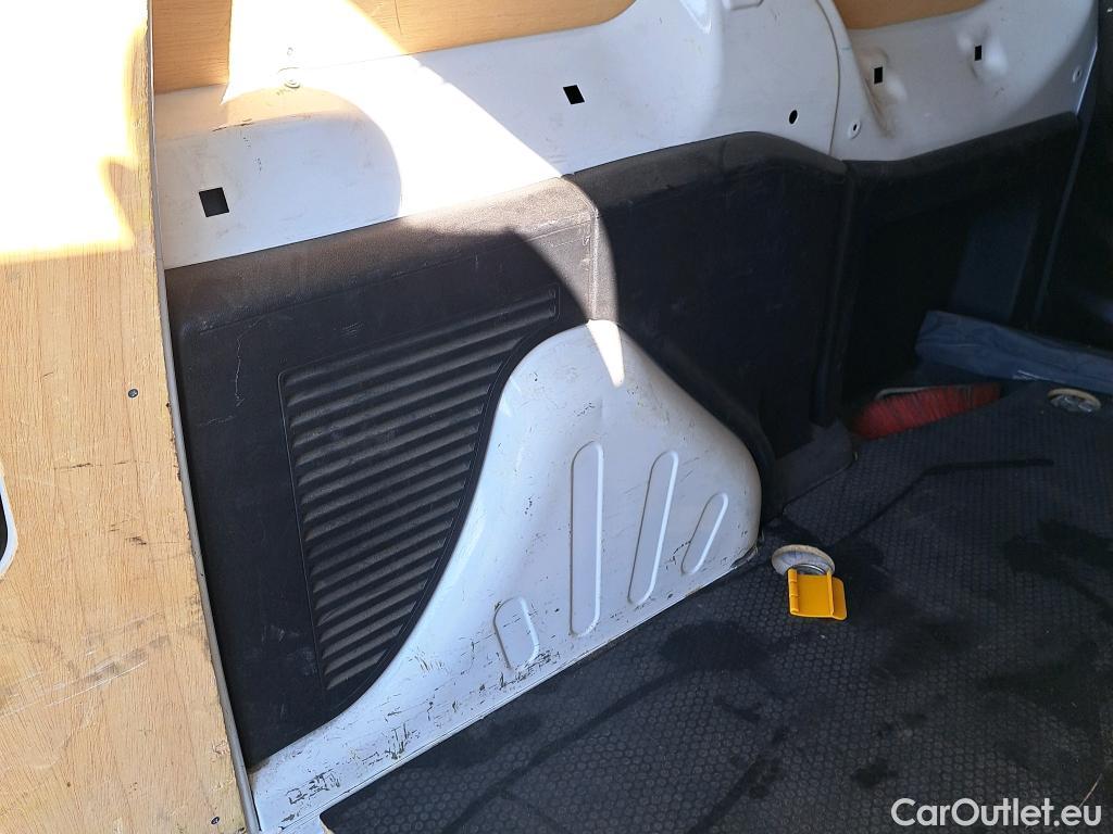  Peugeot  Partner PEUGEOT  VU 4p 2G furgón derivado de Furgón Confort PackL2 BlueHDi 73KW (100) #32