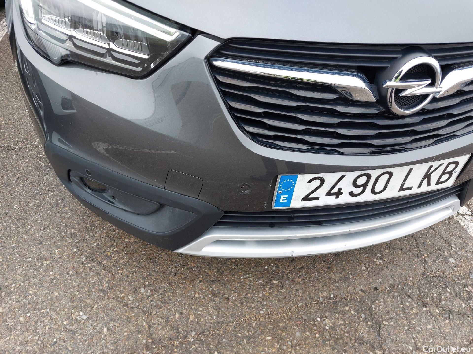  Opel  Crossland OPEL  X / 2017 / 5P / todoterreno 1.2 81kW Design Line 120 Aniversario S/S #7