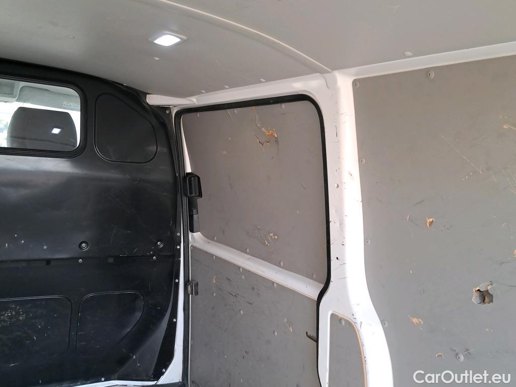  Volkswagen  Transporter VOLKSWAGEN  / 2015 / 4P / furgón Business Corto TN 2.0TDI 75kW(102CV) BMT #13