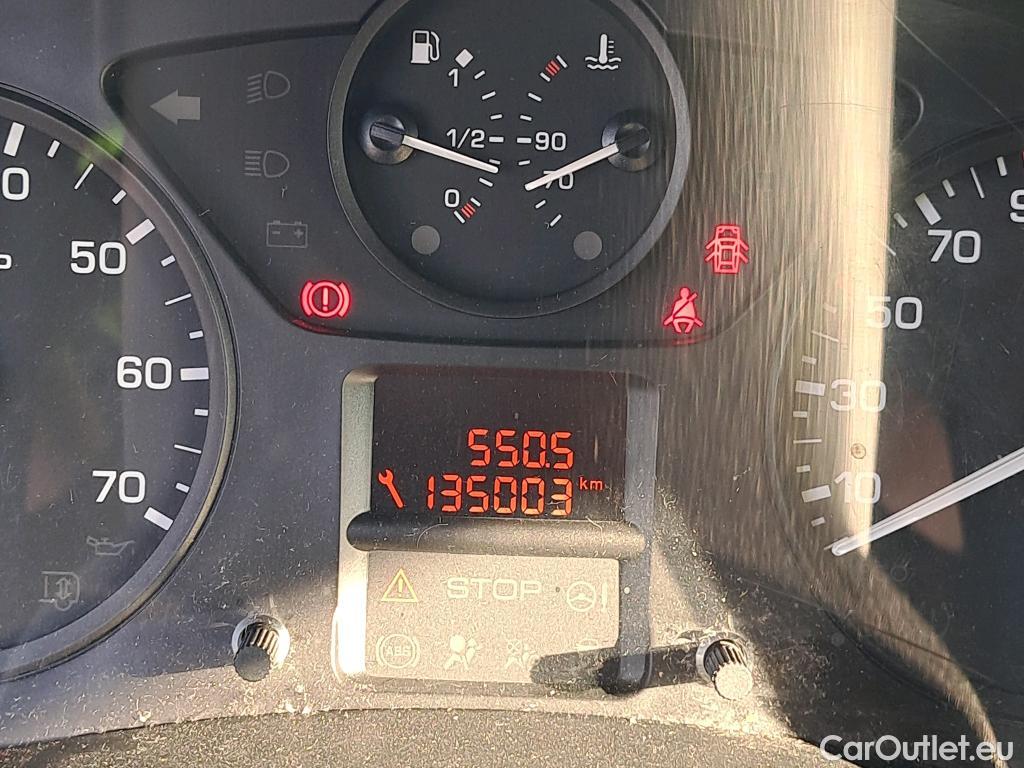  Peugeot  Partner PEUGEOT  VU 4p 2G furgón derivado de Furgón Confort PackL2 BlueHDi 73KW (100) #39