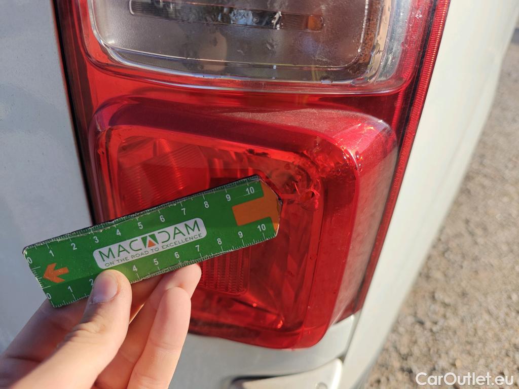  Peugeot  Expert PEUGEOT  / 2016 / 4P / furgón Furgón Premium 2.0 BlueHDi 120 EAT8 Stan #7