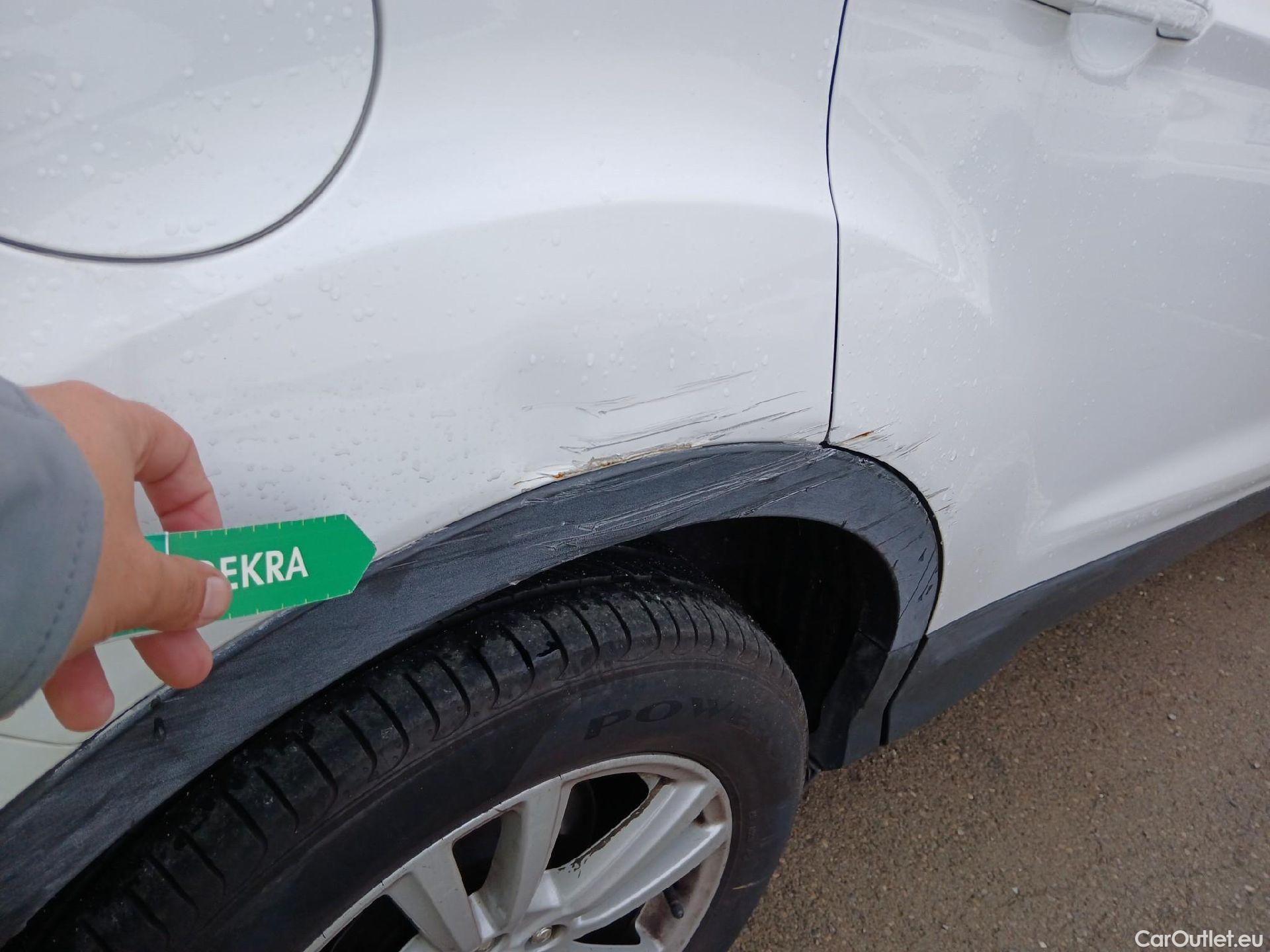  Ford  Kuga FORD  / 2016 / 5P / todoterreno 1.5 EcoBoost 88kW 4x2 Trend+ (CX) #38