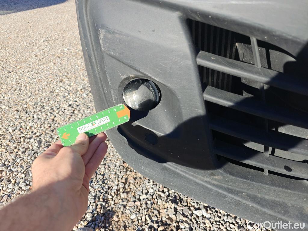  Peugeot  Expert PEUGEOT  / 2016 / 4P / furgón Furgón Premium 2.0 BlueHDi 120 EAT8 Stan #59