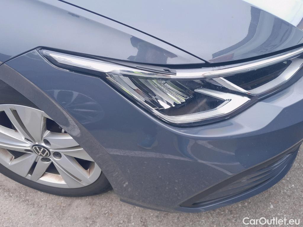  Volkswagen  Golf  VOLKSWAGEN / 2020 / 5P / berlina con portón Life 2.0 TDI 85kW (115CV) #1