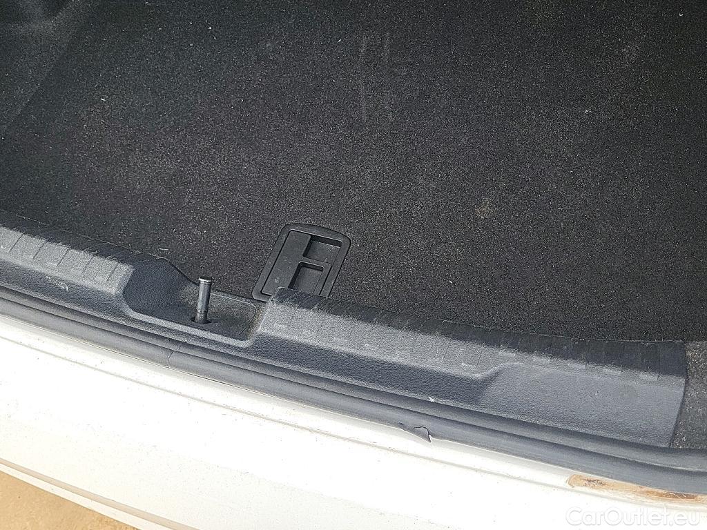  Audi  A3 AUDI  / 2020 / 4P / sedán Sedan 30 TFSI 81kW (110CV) S tronic #3