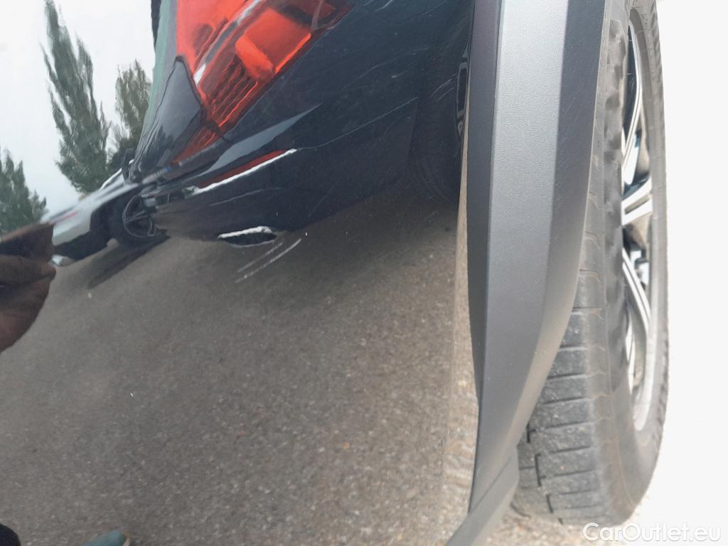  Mercedes  G-Klasee MERCEDES-BENZ GLE / 2018 / 5P / todoterreno GLE 350 de 4MATIC (Híbrido Enchufable) #17