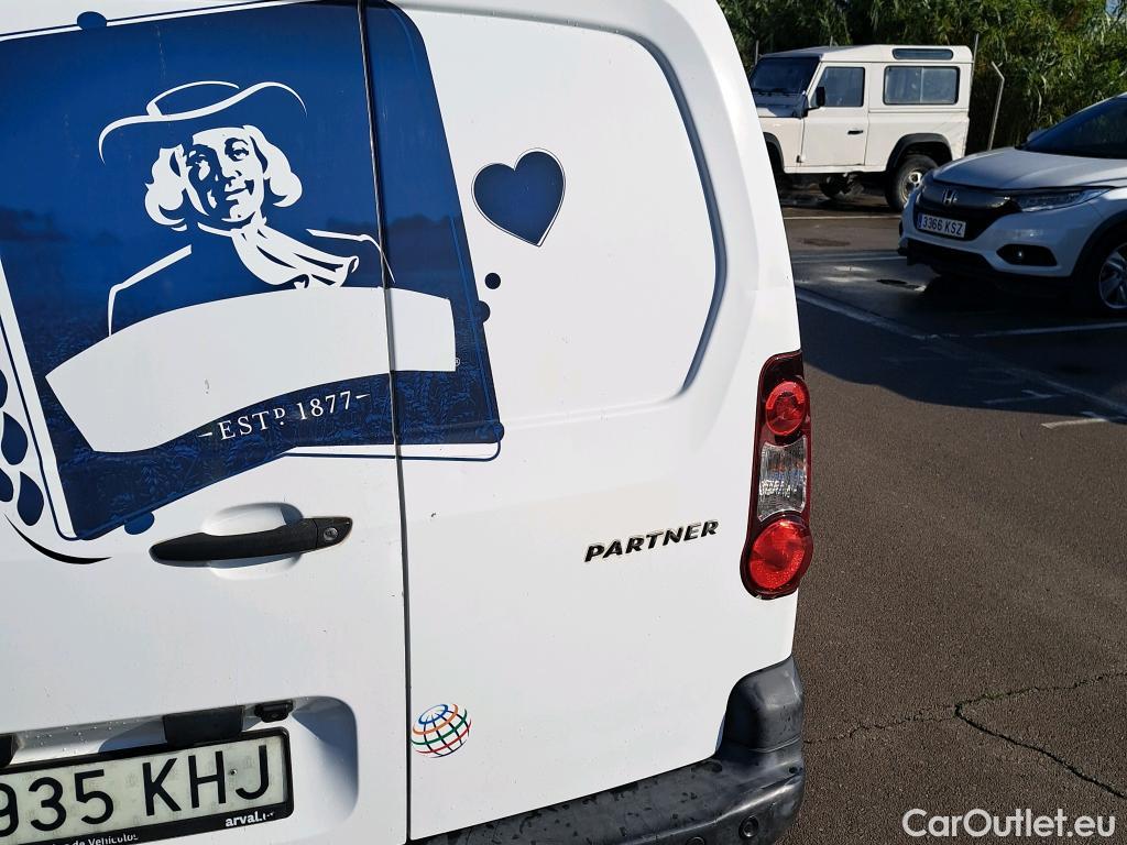  Peugeot  Partner PEUGEOT  VU 4p 2G furgón derivado de Furgón Confort PackL2 BlueHDi 73KW (100) #14