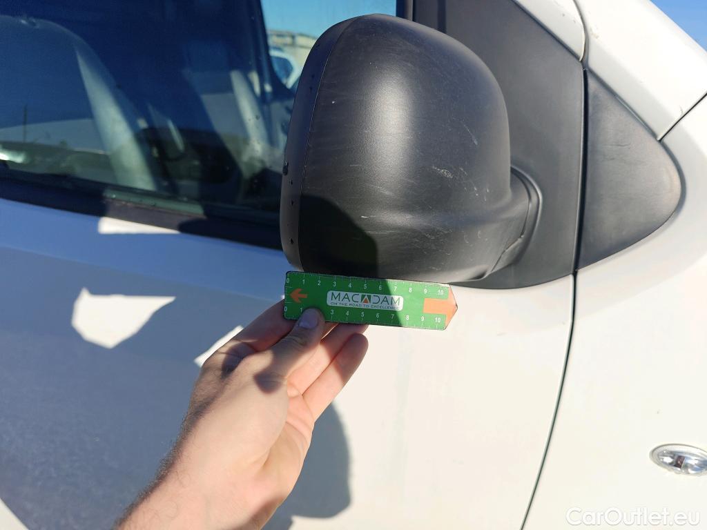  Peugeot  Expert PEUGEOT  / 2016 / 4P / furgón Furgón Premium 2.0 BlueHDi 120 EAT8 Stan #62