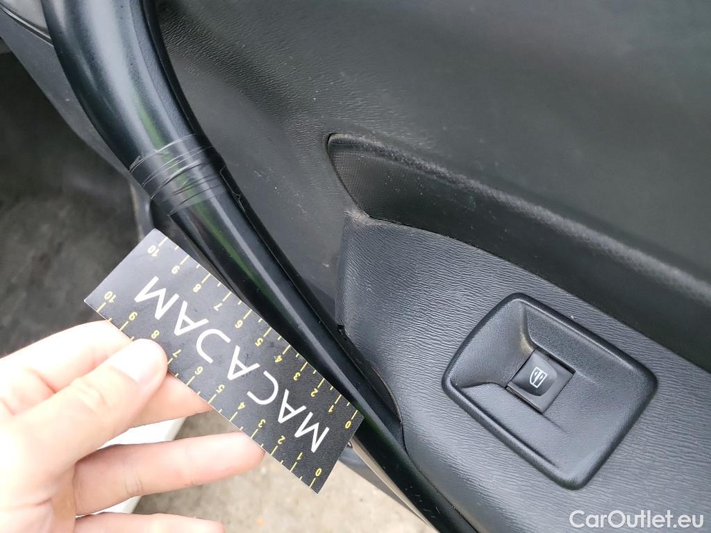  Renault  Kangoo RENAULT  Furgón/2013/4P/furgón derivado de turismo Profesional Maxi 5p dCi 81 kW (110 CV) #52