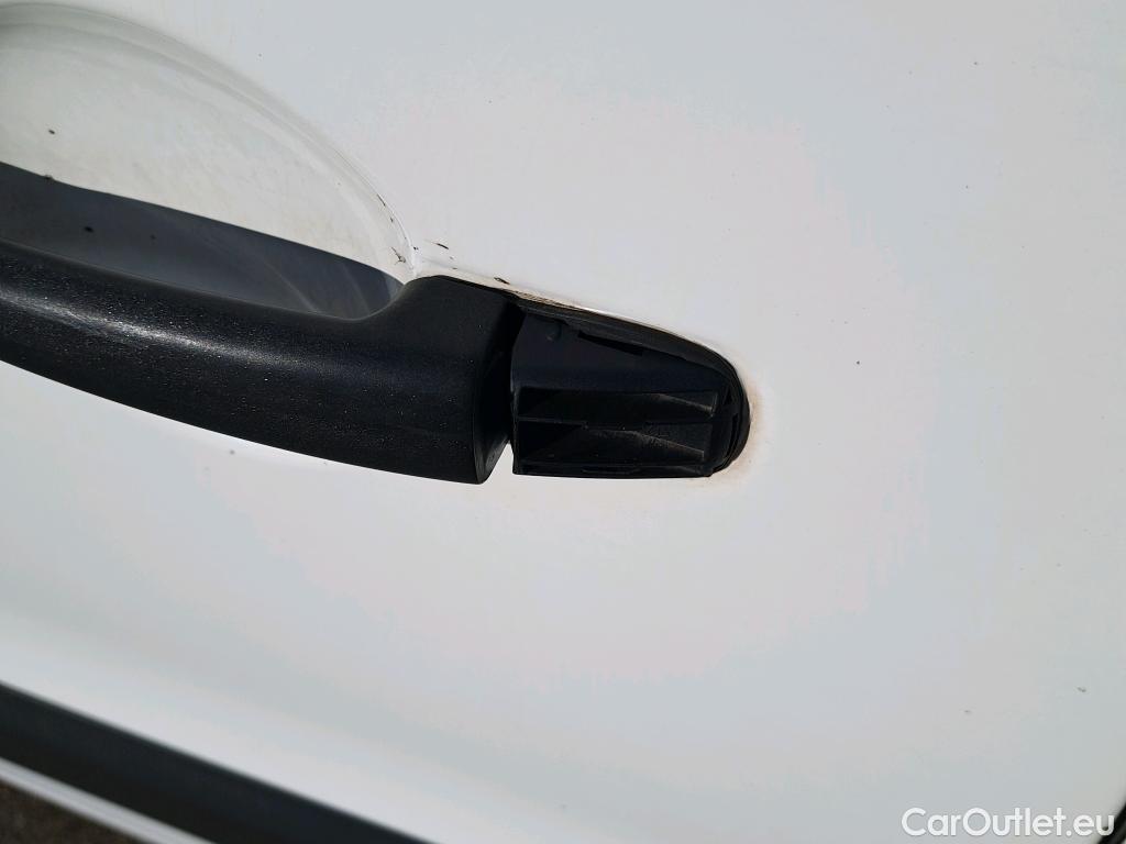  Peugeot  Partner PEUGEOT  VU 4p 2G furgón derivado de Furgón Confort PackL2 BlueHDi 73KW (100) #25