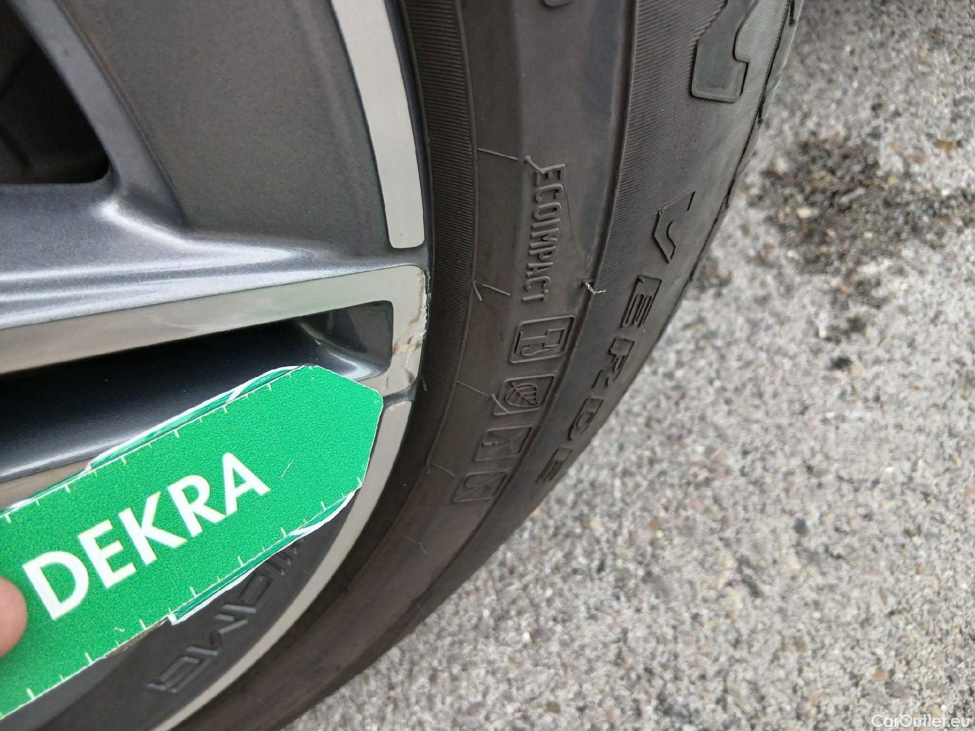  Mercedes  G-Klasee MERCEDES-BENZ Clase GLC / 2019 / 5P / todoterreno GLC 300 de 4MATIC #1