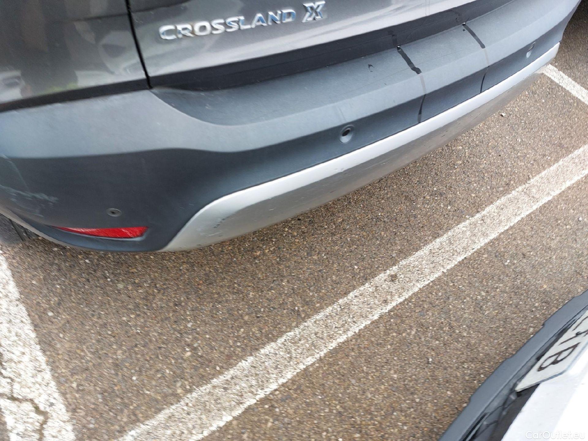  Opel  Crossland OPEL  X / 2017 / 5P / todoterreno 1.2 81kW Design Line 120 Aniversario S/S #24