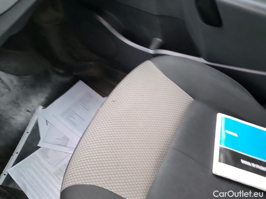  Renault  Kangoo RENAULT  Furgón/2013/4P/furgón derivado de turismo Profesional Maxi 5p dCi 81 kW (110 CV) #31