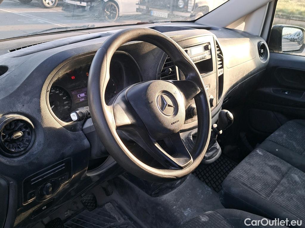  Mercedes  Vito  Tourer 109/110/111/114 CDI FWD Larga (447.703) 1.7 100CV MT6 E6dT #50