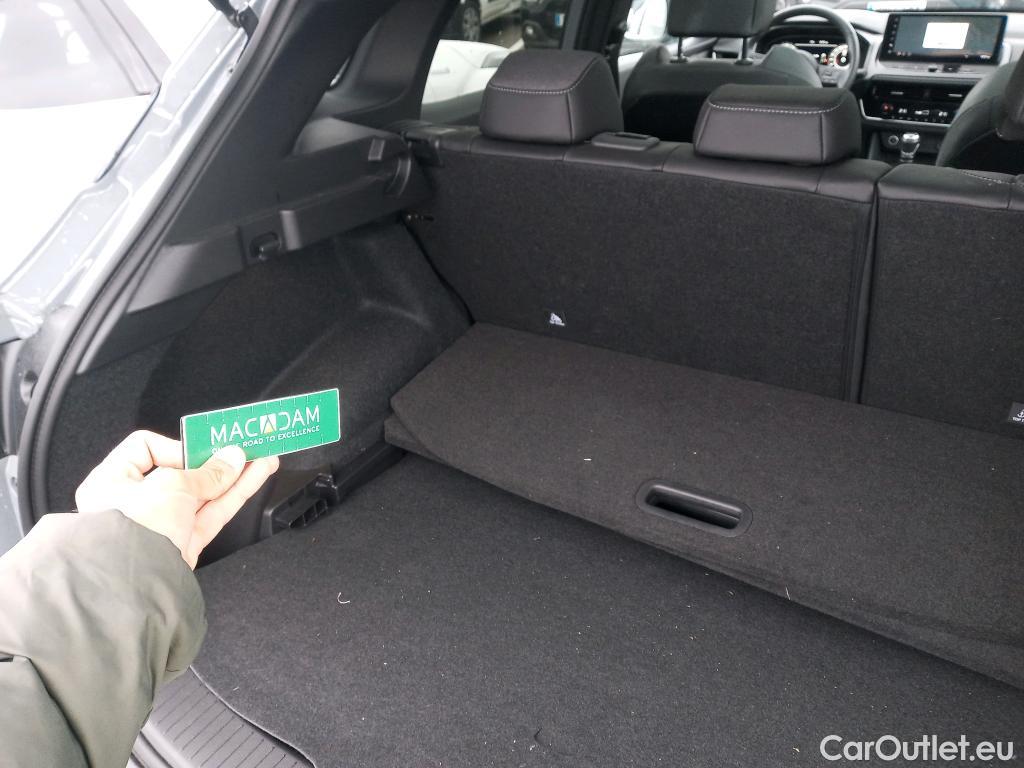  Land Rover  Discovery NISSAN QASHQAI / 2024 / 5P / todoterreno DIG-T 103kW N-Connecta #4