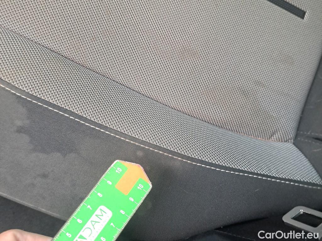  Land Rover  Discovery SEAT Nuevo León / 2020 / 5P / berlina con portón 1.5 TSI 96kW S&S Style Go(SP) #16