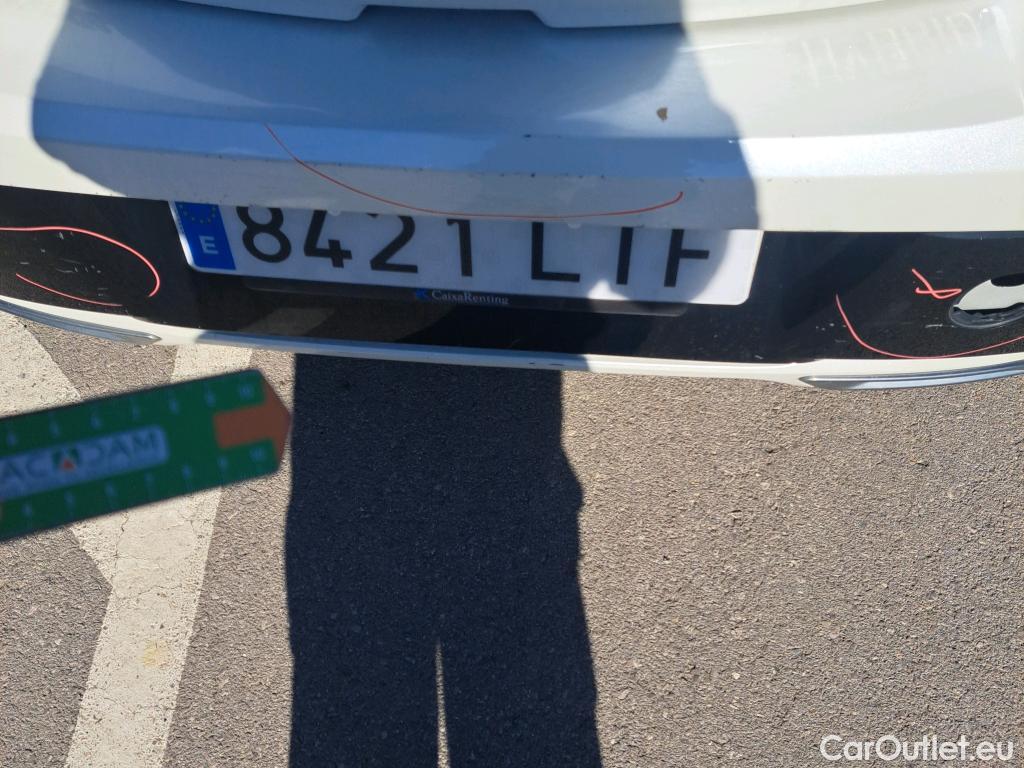  Toyota  Corolla TOYOTA  / 2020 / 5P / berlina con portón 2.0 180H STYLE E-CVT #41