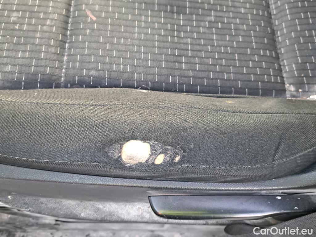  Mercedes  Vito  Tourer 109/110/111/114 CDI FWD Larga (447.703) 1.7 100CV MT6 E6dT #29