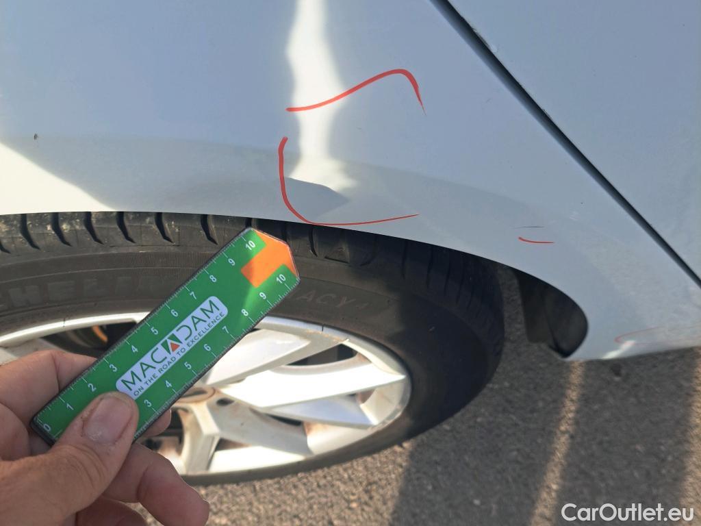  Land Rover  Discovery SEAT Nuevo León / 2020 / 5P / berlina con portón 1.5 TSI 96kW S&S Style Go(SP) #7