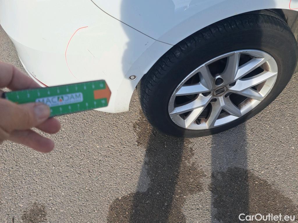  Land Rover  Discovery SEAT Nuevo León / 2020 / 5P / berlina con portón 1.5 TSI 96kW S&S Style Go(SP) #20