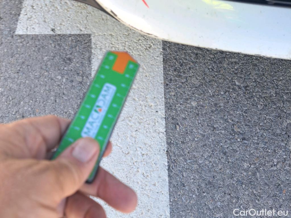  Toyota  Corolla TOYOTA  / 2020 / 5P / berlina con portón 2.0 180H STYLE E-CVT #19