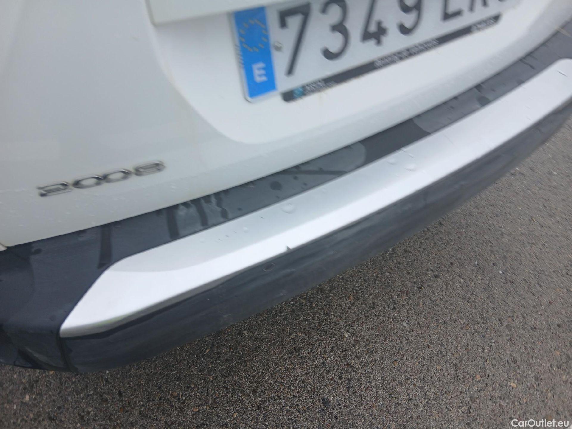  Peugeot  2008 PEUGEOT  / 2019 / 5P / todoterreno Active BlueHDI 81kW (110CV) #20